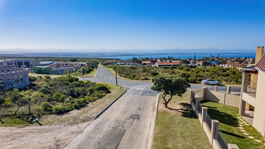 3 Bedroom Property for Sale in Mossel Bay Ext 15 Western Cape